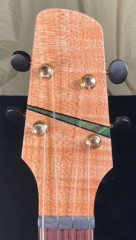 laughlin baritone ukulele